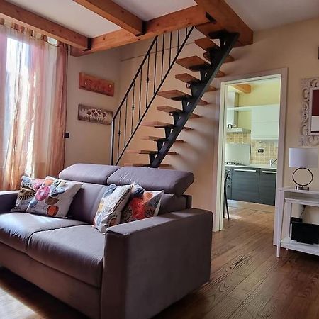 Appartamento La Casina Di Chiara Ливорно Экстерьер фото