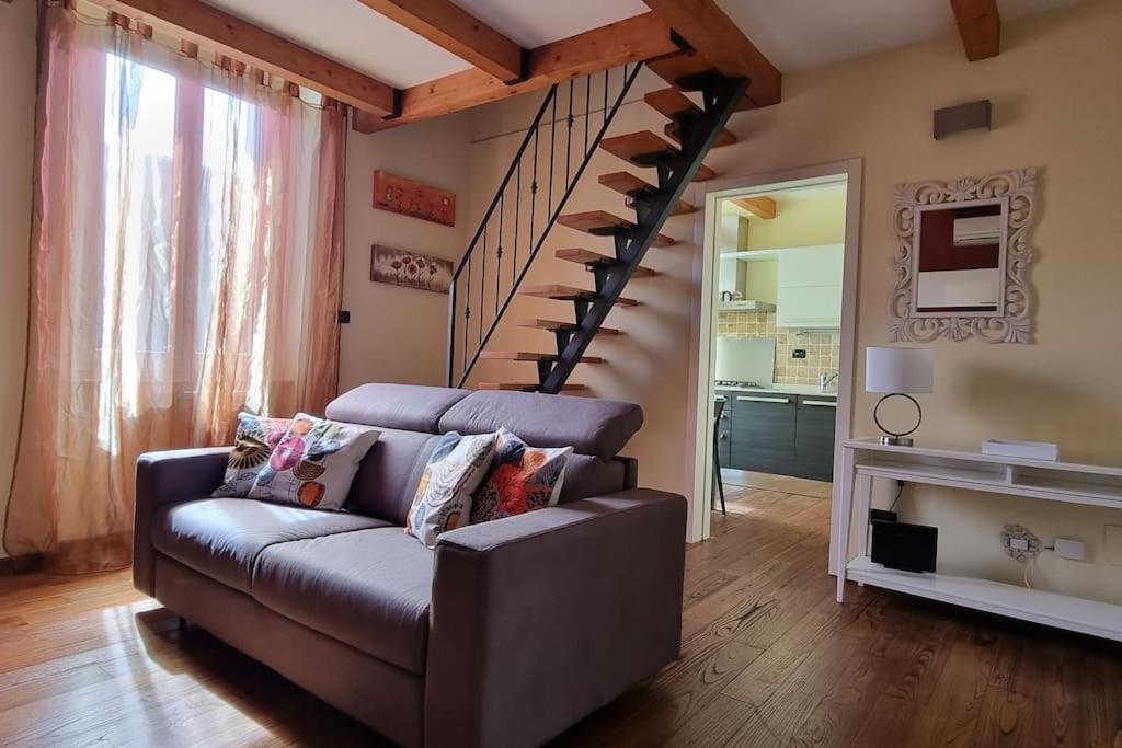 Appartamento La Casina Di Chiara Ливорно Экстерьер фото