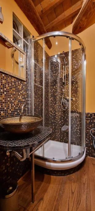Appartamento La Casina Di Chiara Ливорно Экстерьер фото